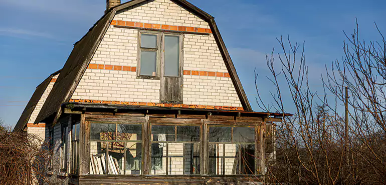 Types of Houses We Buy Without Repairs in New York, NY